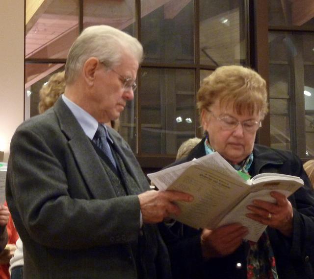 34, Singers Not.JPG - Singers (Not)